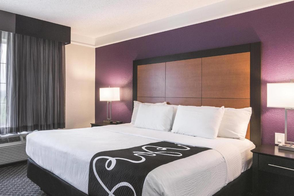 La Quinta by Wyndham Orlando Airport North - 