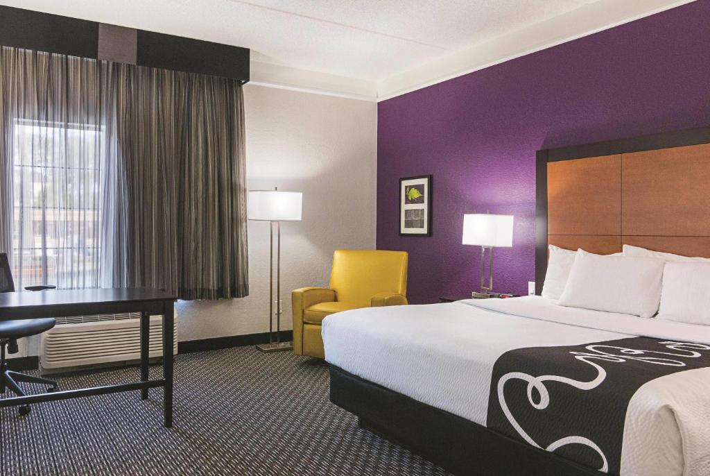 La Quinta by Wyndham Orlando Airport North - 