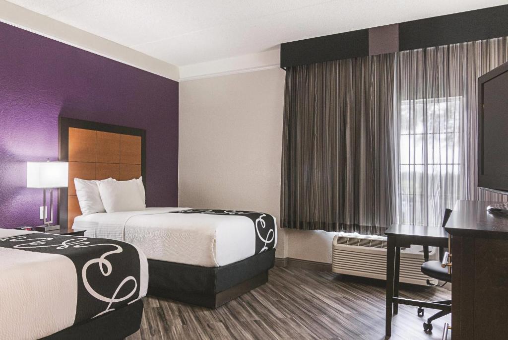La Quinta by Wyndham Orlando Airport North - 