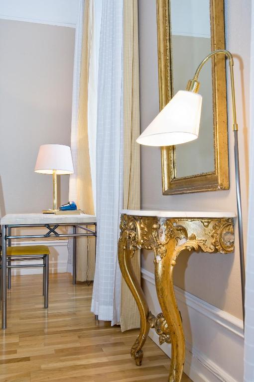 Grand Hotell Hörnan - Resim 22