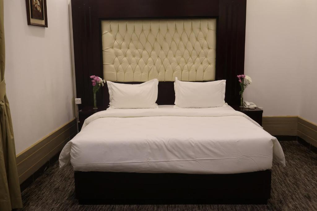 AL FARHAN HOTEL SUITE ISHBILIAH