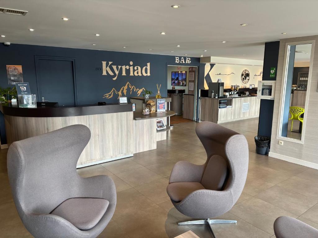 Kyriad Lyon Est - Saint Bonnet De Mure