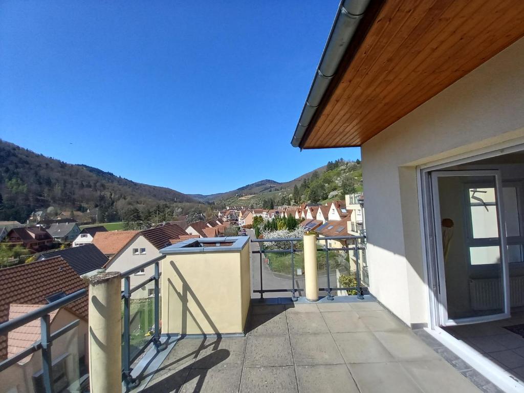 Le panorama - Appartement meublé 5 pièces cuisine salle de bain – photo 5