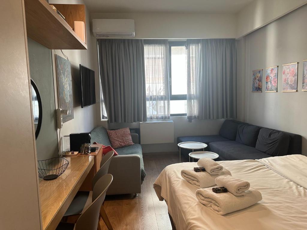 Athena Urban Retreat Apartment