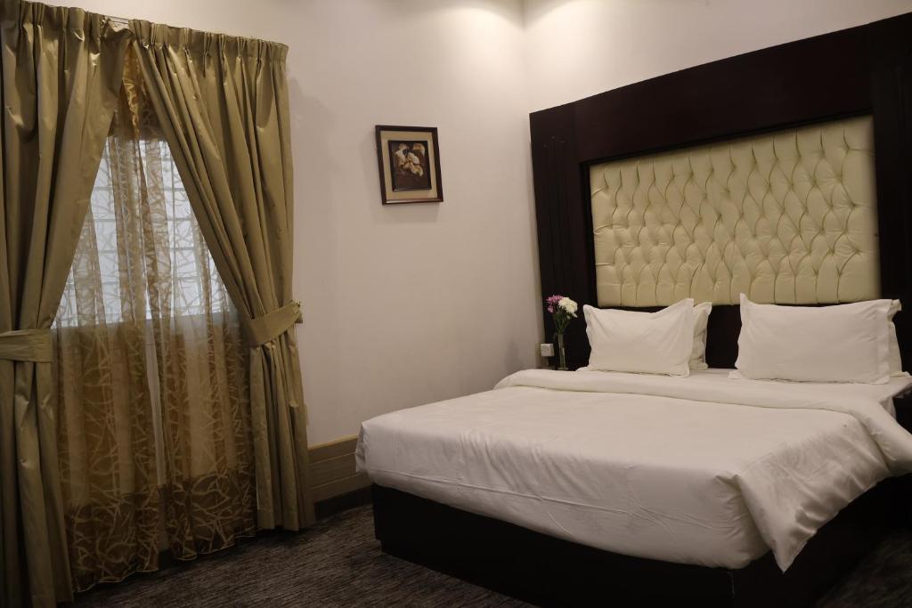 AL FARHAN HOTEL SUITE ISHBILIAH
