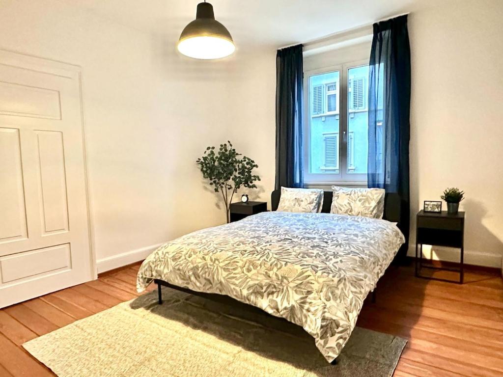 Elegant Seefeld Apt - Walk to Lake and Center
