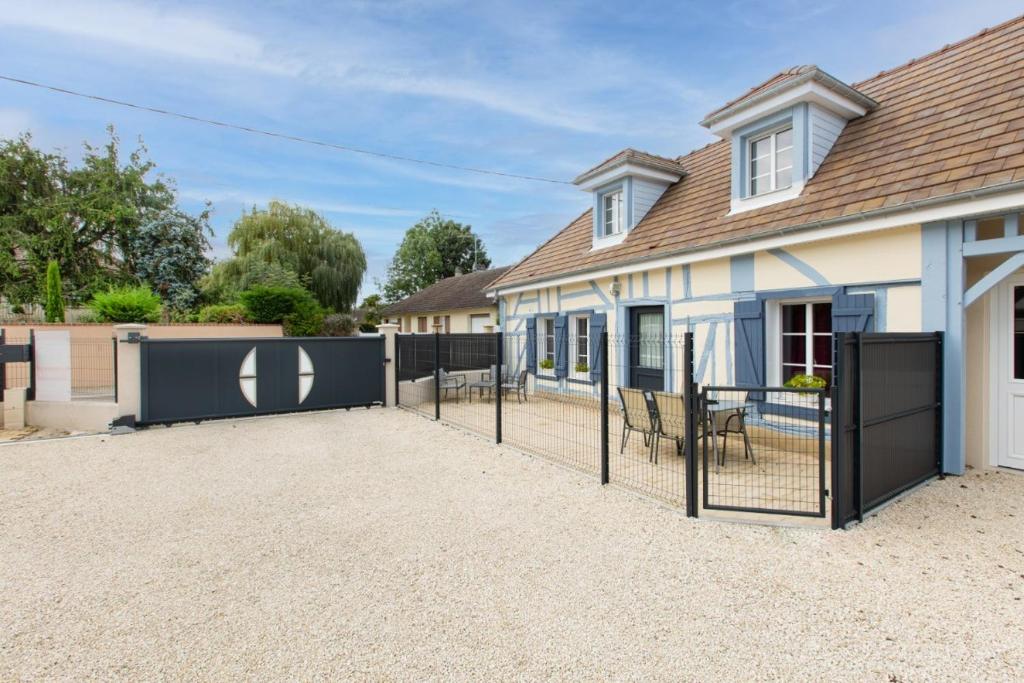 La maison bleue - Housity