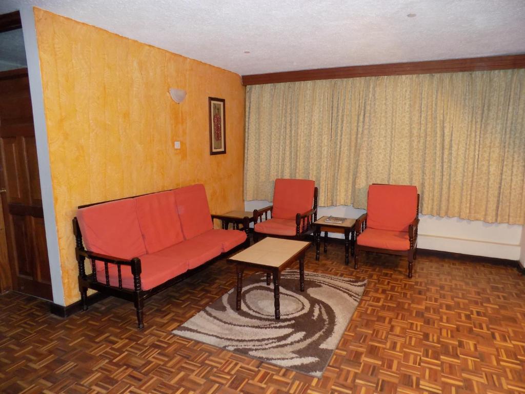 Posezení v ubytování Kenya Comfort Suites