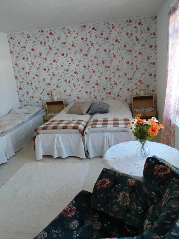 Störsby Bed & Breakfast - Quadruple Room With Shared Bathroom