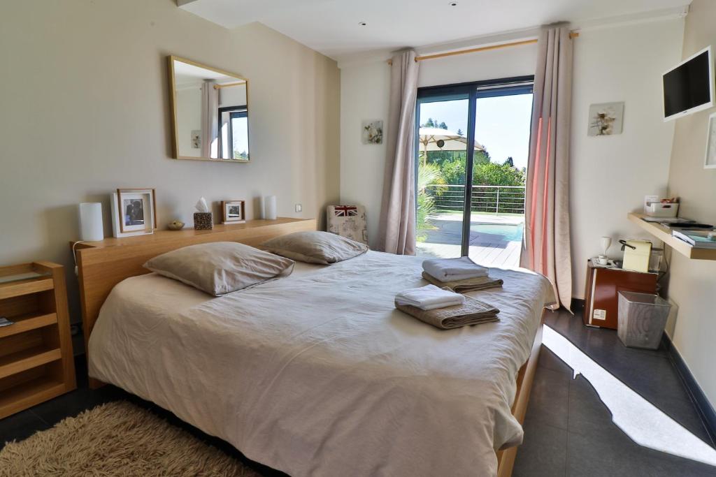 Villa Louancelie B&B - Suite Familiare