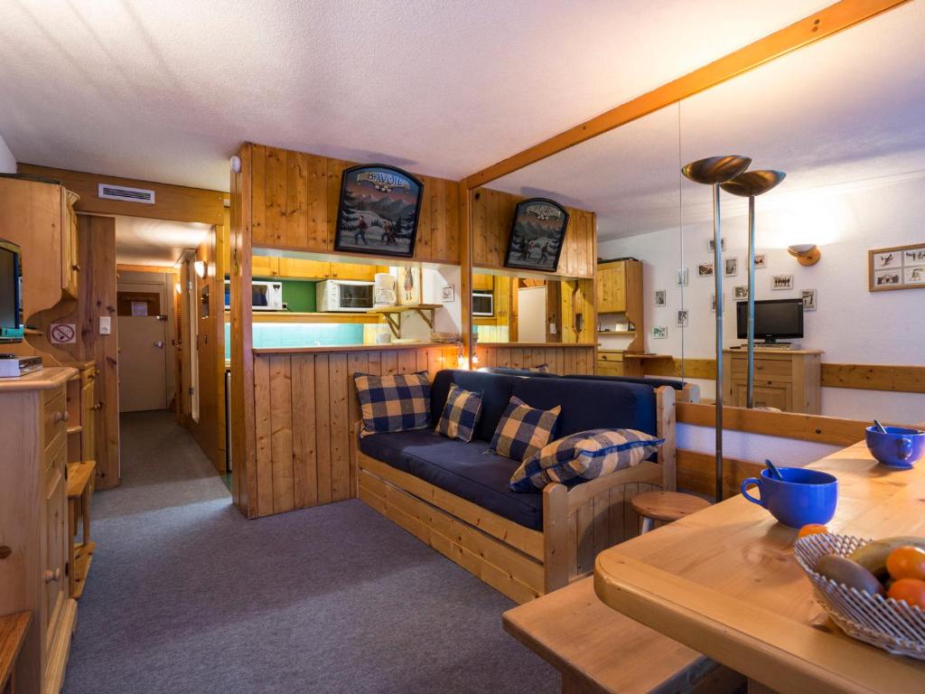 Studio rénové 5 pers, ski aux pieds, balcon, animaux admis