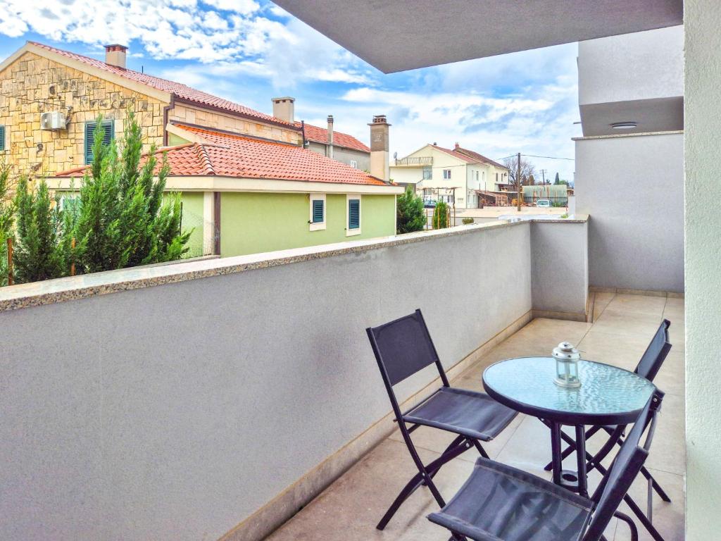 Apartment Marija by Interhome