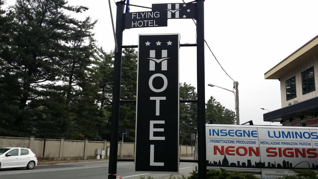 Certifikát, hodnocení, plakát nebo jiný dokument vystavený v ubytování Flying Hotel