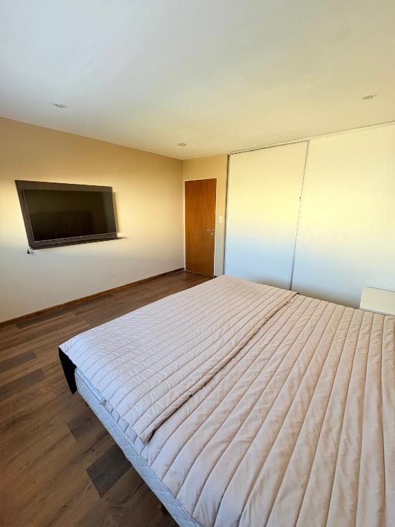 Jacaranda La Cuica 1342 Ciudad Evita