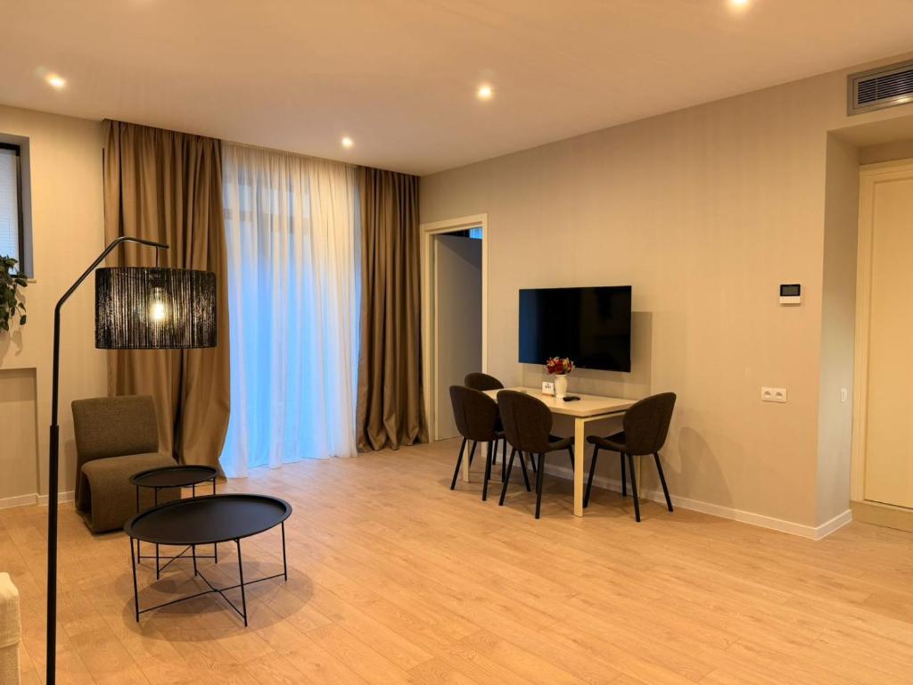 فضای داخلی Modern Dream apartments Mtatsminda Tbilisi در تفلیس - تصویر ۳