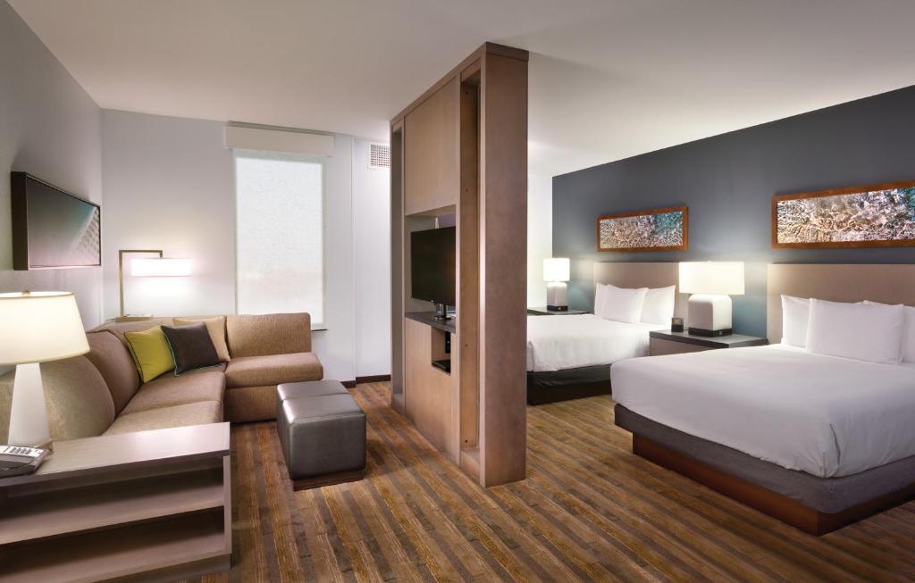 Hyatt House at Anaheim Resort/Convention Center - Studio Suite With Two Queen Beds, Sofa Bed And Kitchen