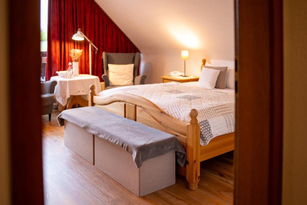 Landhotel Hubertus - Doppelzimmer