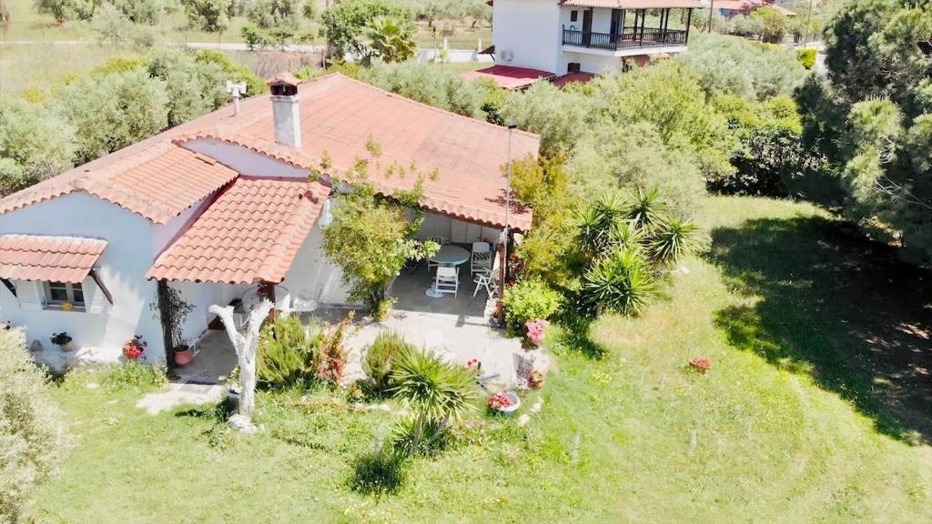 Traditional Beach House Nikiti