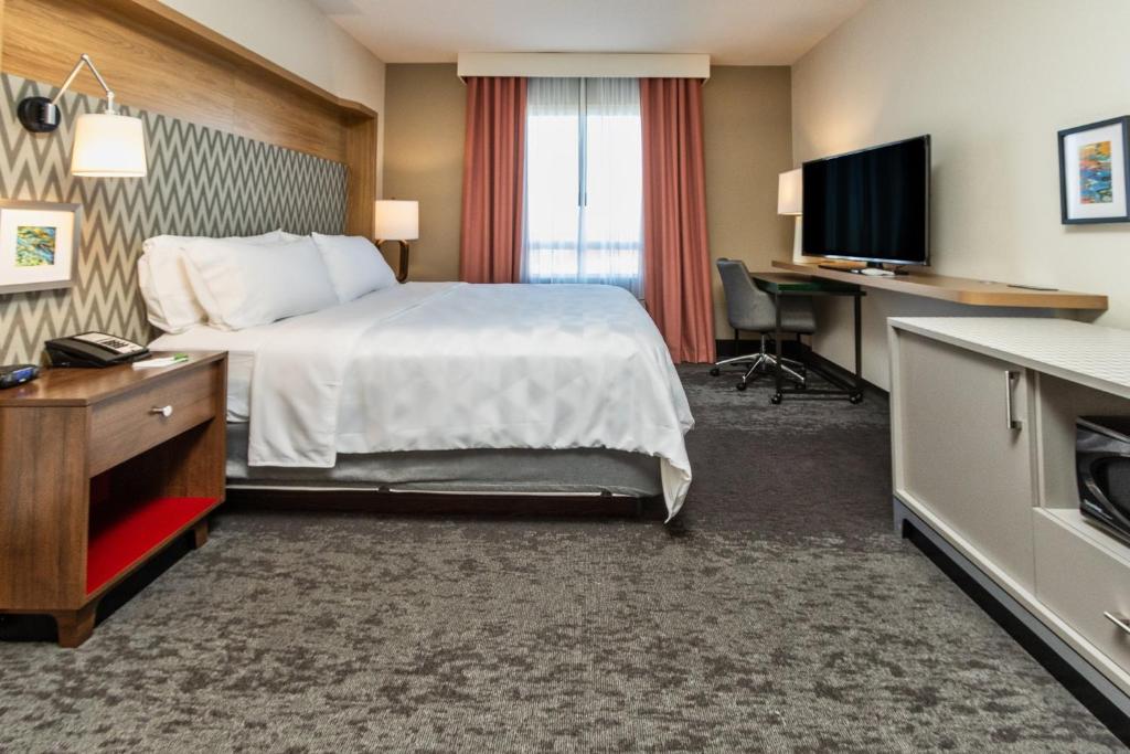 Holiday Inn & Suites Memphis - Wolfchase Galleria by IHG photo