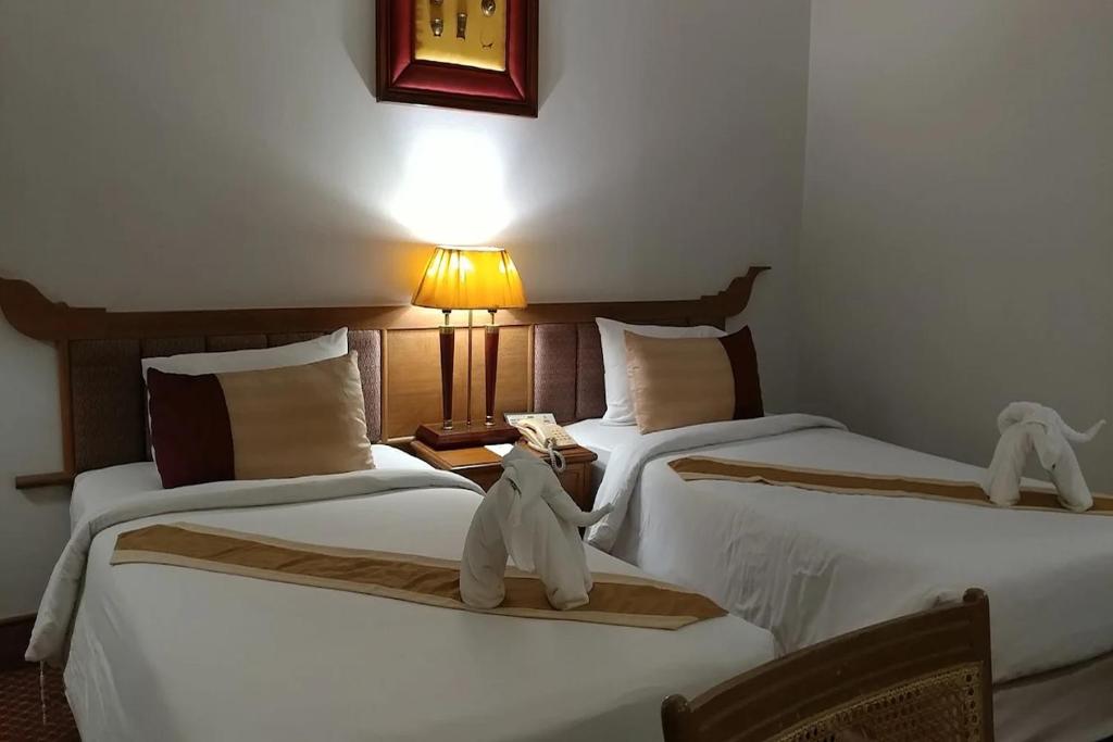 Laithong Hotel Ubon Ratchathani - Superior Tweepersoonskamer Met 2 Aparte Bedden