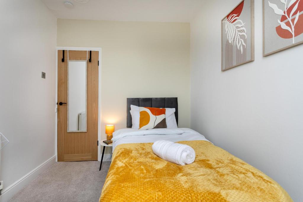 St Catherine’s Grove – Spacious 3BR Retreat photo 2