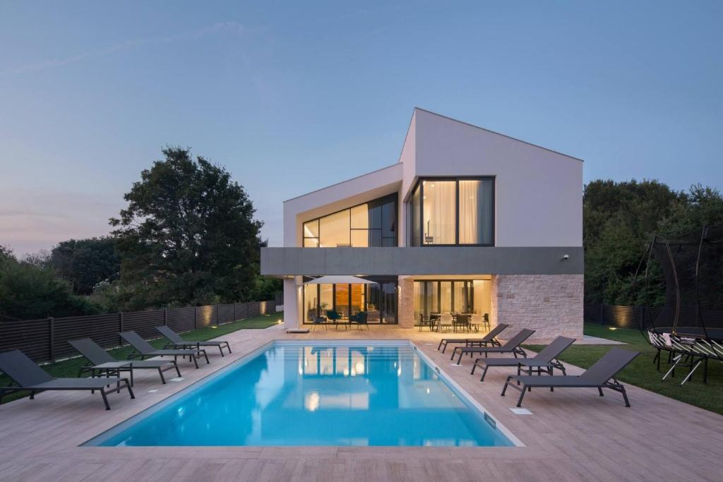 Luxury villa Aria Liznjan in Istria with heated pool