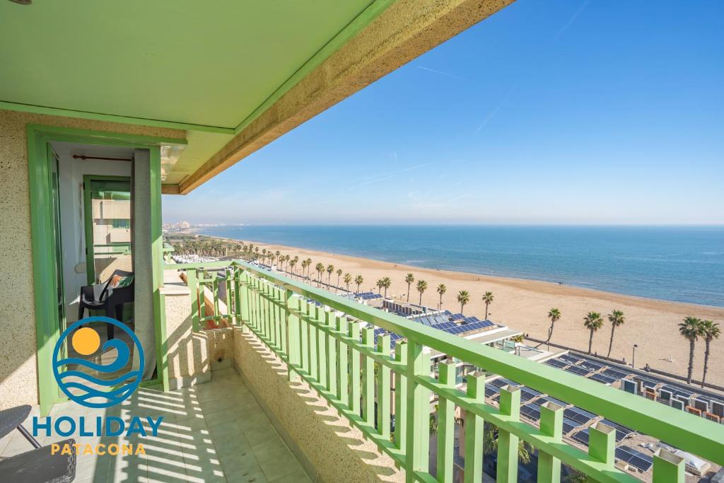 Front Sun Beach Apartment