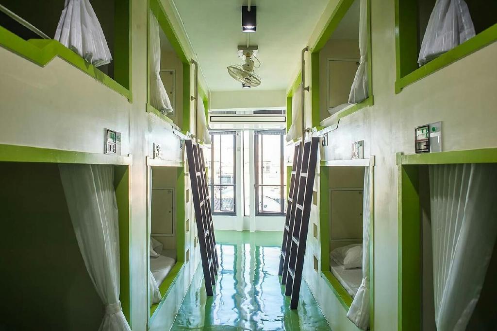 Fotografie z fotogalerie ubytování The Port Hostel v destinaci Surat Thani