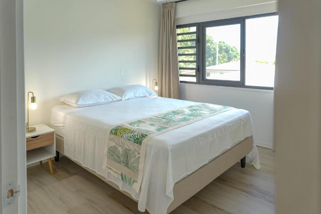 New 2BR Apartment with AC Near Lagoon & Dining - photo 2 - Tahiti, Polynésie