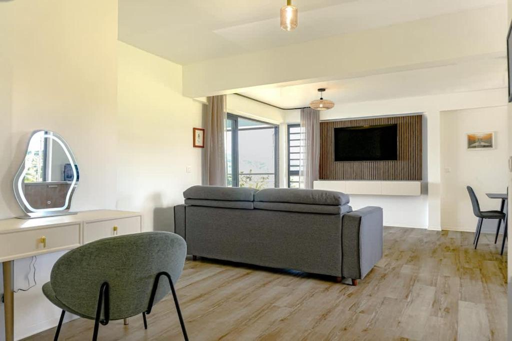 New 2BR Apartment with AC Near Lagoon & Dining - photo 6 - Tahiti, Polynésie