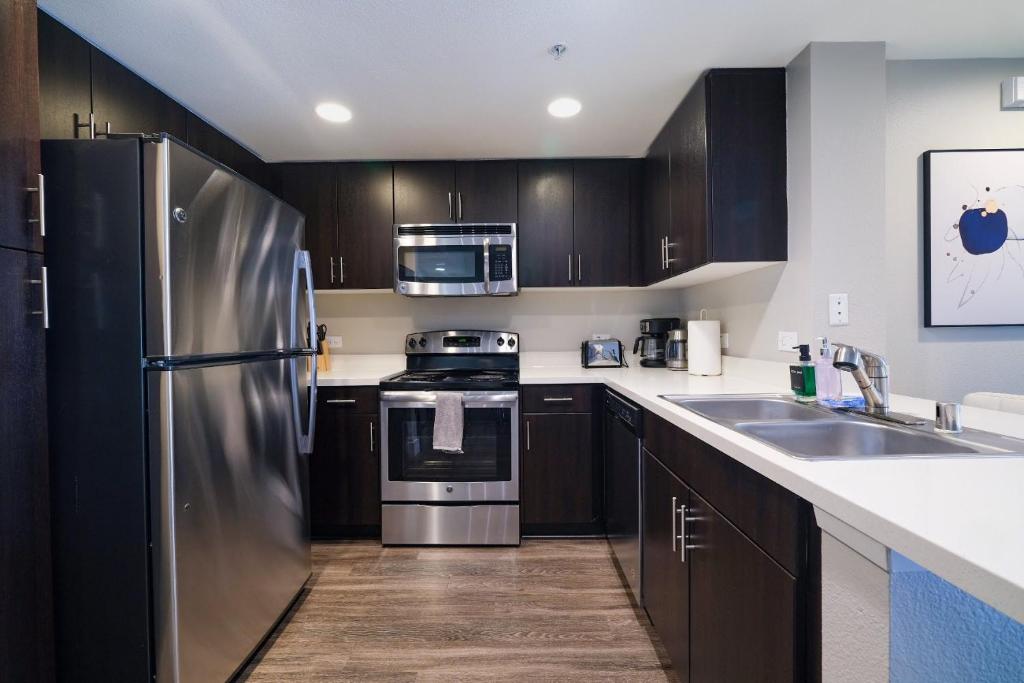 Vacation Apartments in Marina Del Rey photo