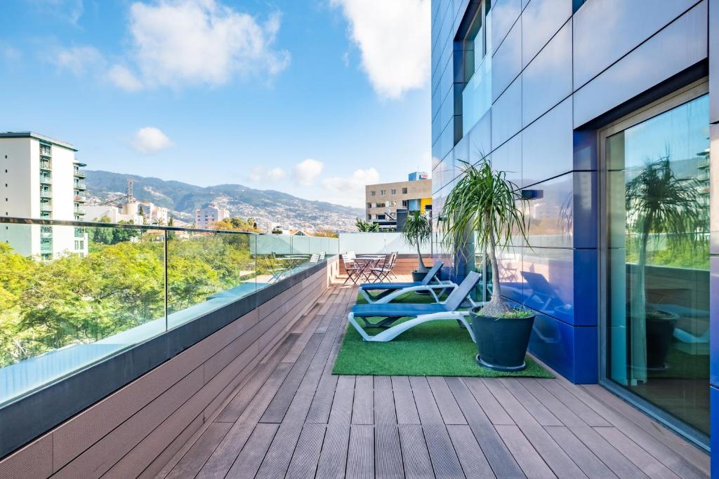 Spacious 3BR Prime Av Infante