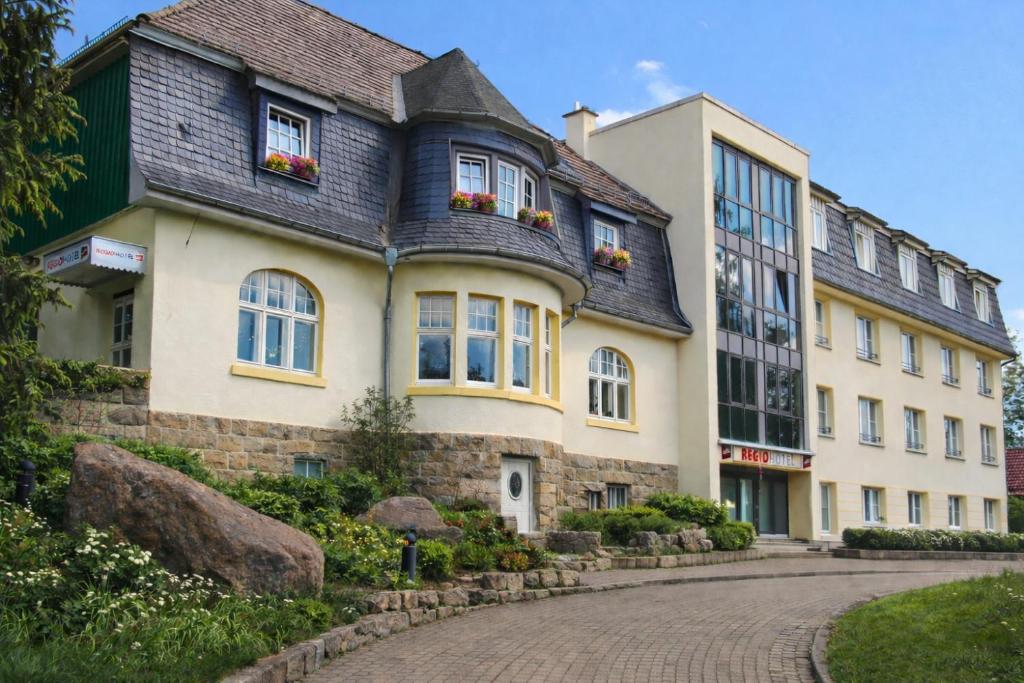 REGIOHOTEL am Brocken Schierke - #Wanderhotel #Sauna #Harzerlebnis #Aufzug - Housity
