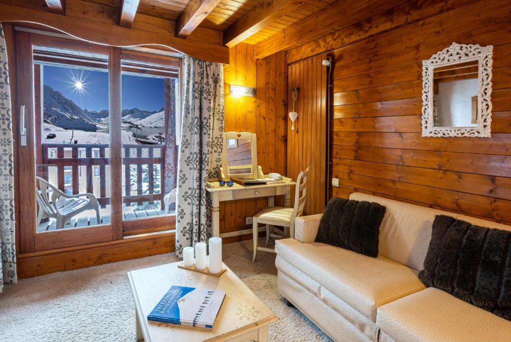 Hôtel les Campanules by Les Etincelles - Suite Mezzanine
