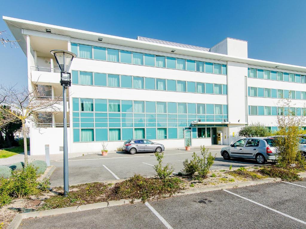 B&B HOTEL Toulouse Basso Cambo - Resim 15