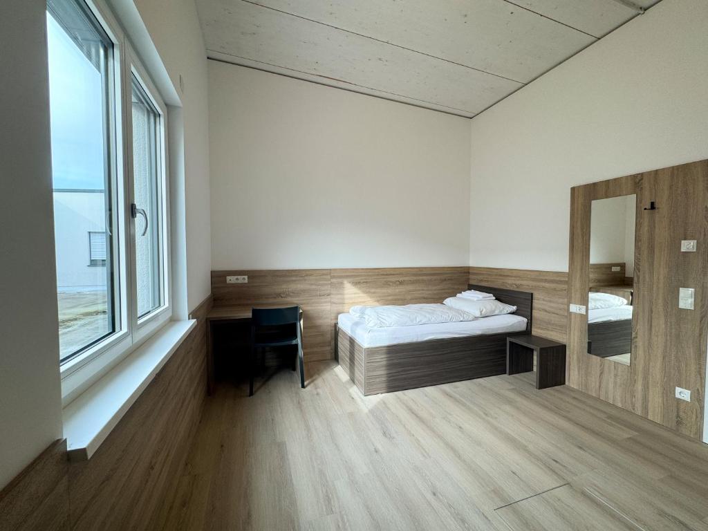 A2 Hotel Memmingen - SELF-CHECK-IN - Single Room