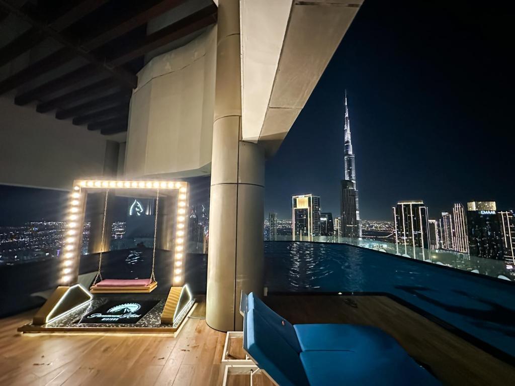 تصویر اتاق‌های Paramount Midtown Luxury 2-Bedroom with Burj Khalifa View & Infinity Pool, Near Dubai Mall - تصویر ۲