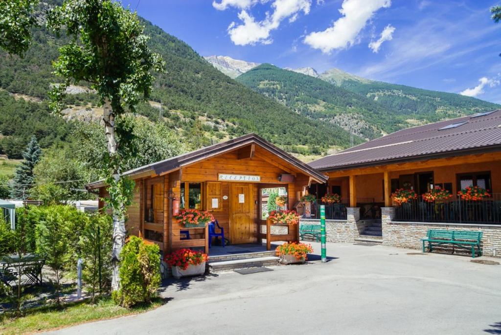 Fotografie z fotogalerie ubytování Gran Bosco Camping & Lodge v destinaci Salabertano