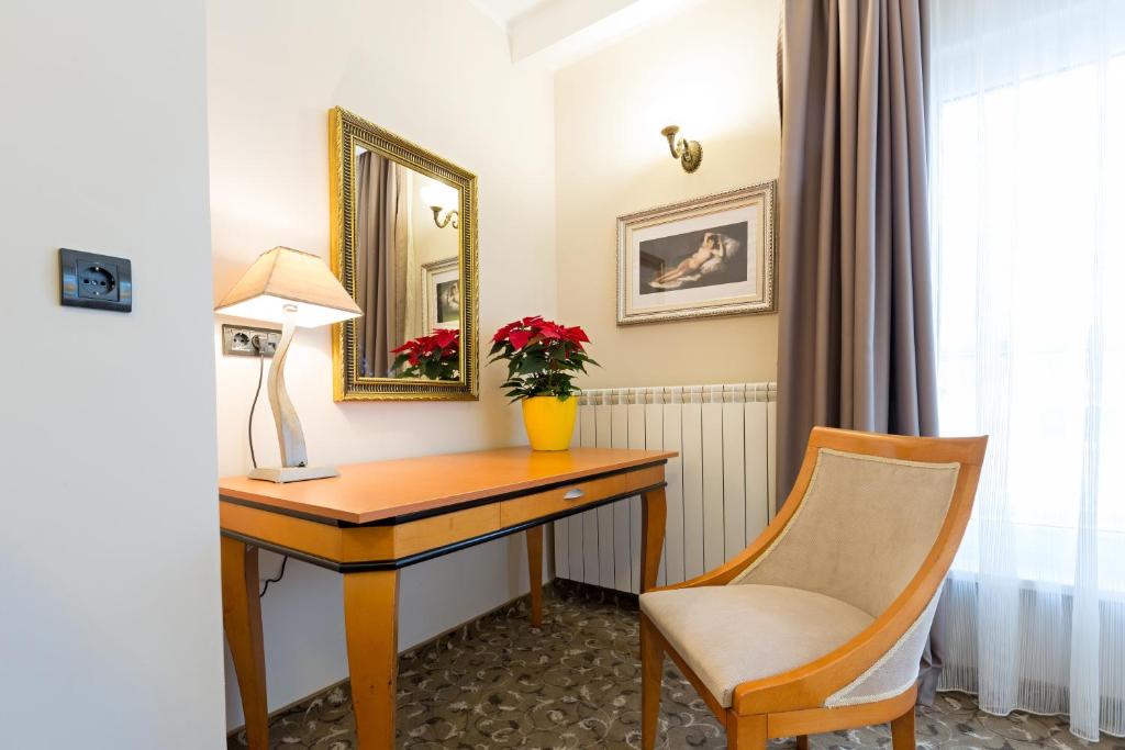 Hotel Sterling Garni - Resim 12