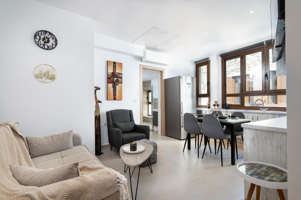 The Rustic Lane Apartment - Old Town Kos