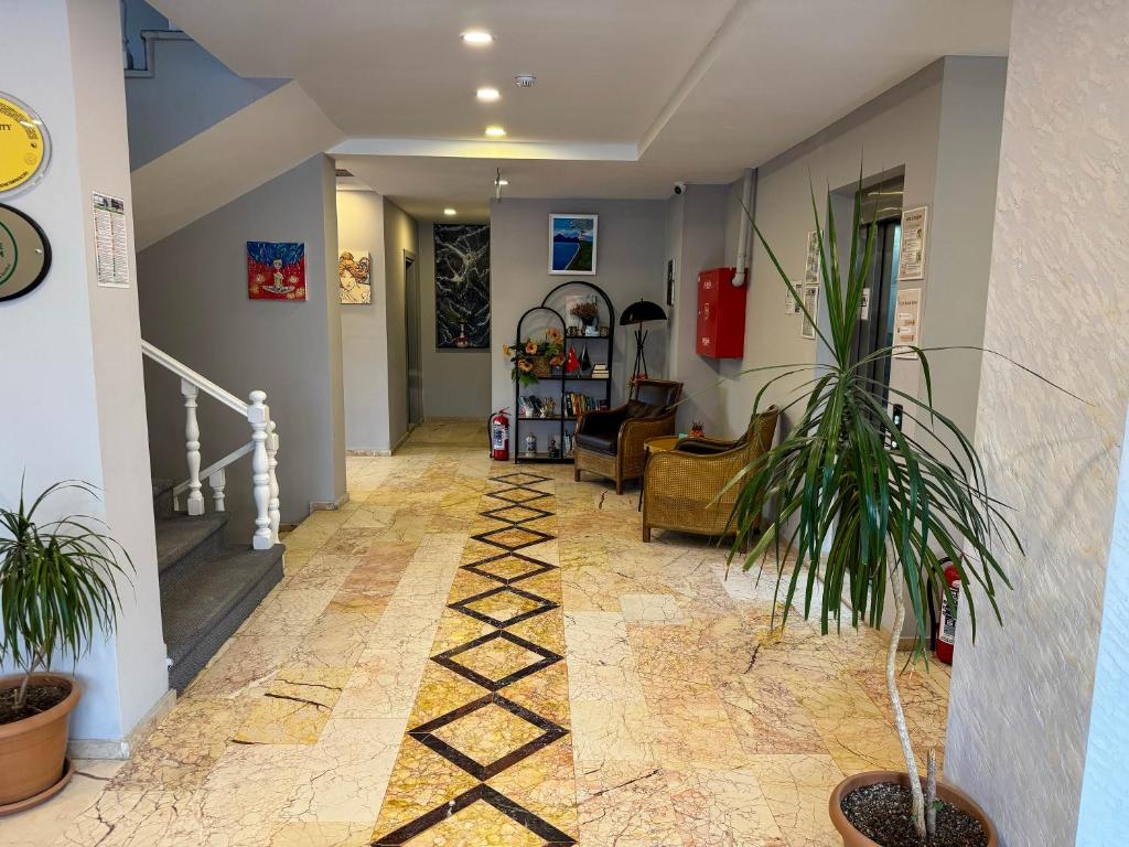 لابی و فضای عمومی Premier Inn City Antalya - تصویر ۵
