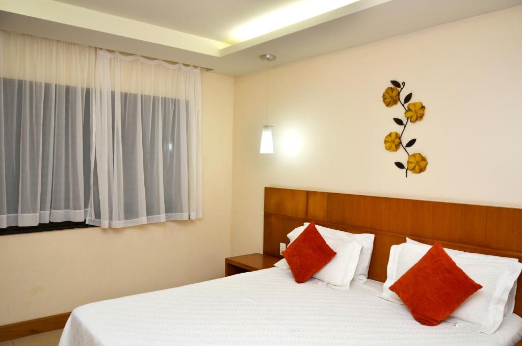  Hotel Girassol