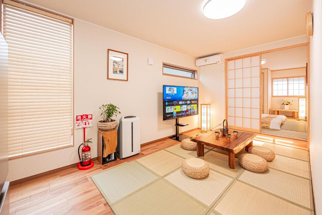 9 mins Ikebukuro 3BR house Free luggage storage