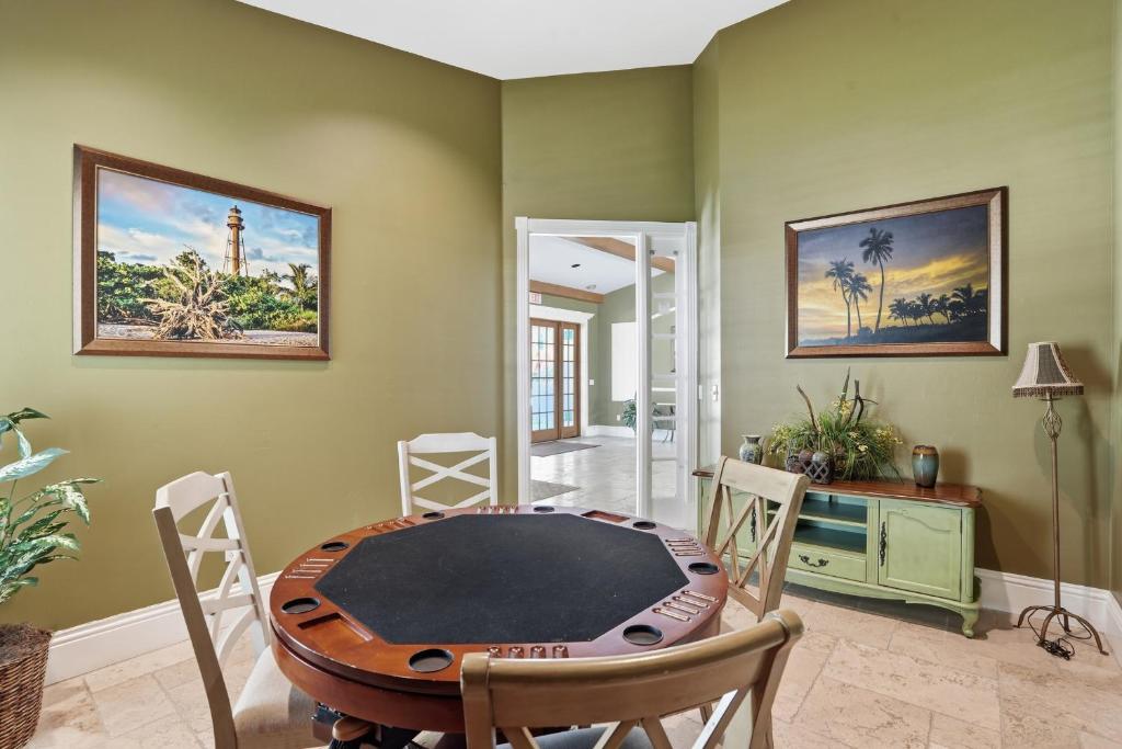 GreenLinks Golf Villas at Lely Resort photo