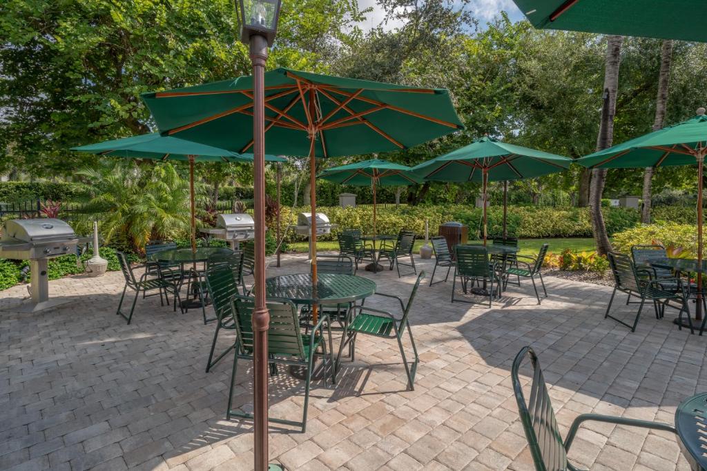 GreenLinks Golf Villas at Lely Resort photo