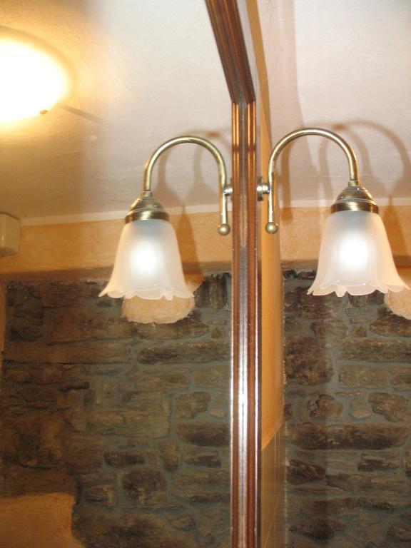 Zdjęcie z galerii obiektu Maison de la Place w mieście Doues