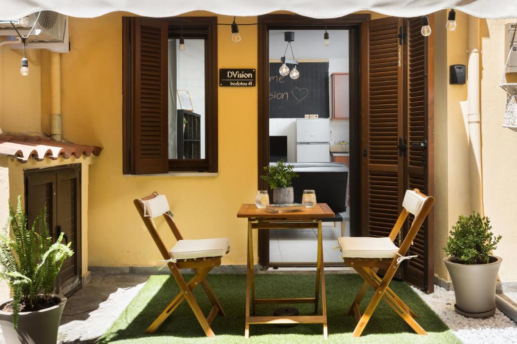 DVision Apartment - In the Heart of Historic Ano Poli