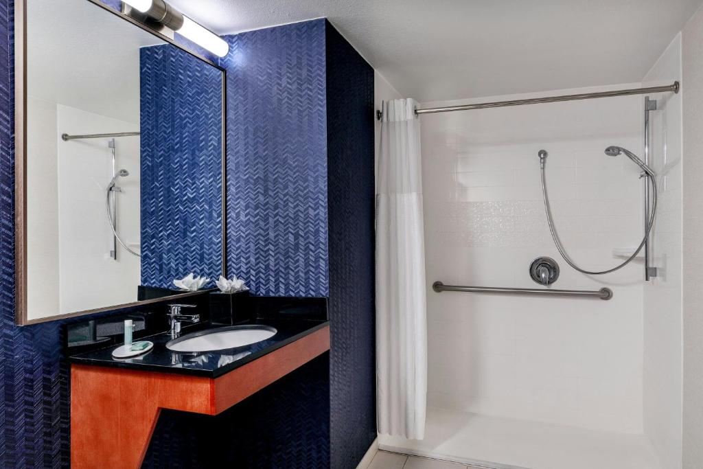 Fairfield Inn Portsmouth Seacoast photo