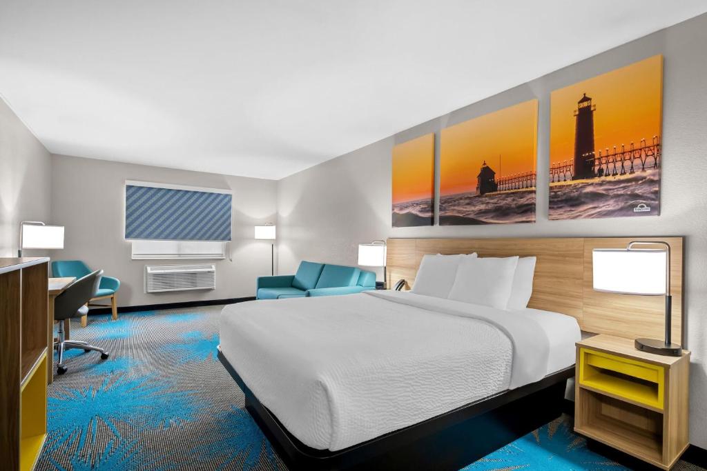 Days Inn by Wyndham Imlay City - Suite Lit Queen-Size Affaires - Non-Fumeurs