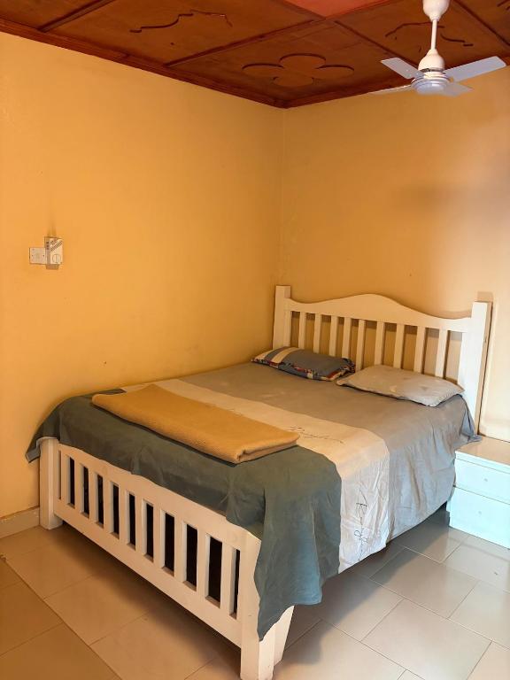 Llit o llits en una habitació de Room 6